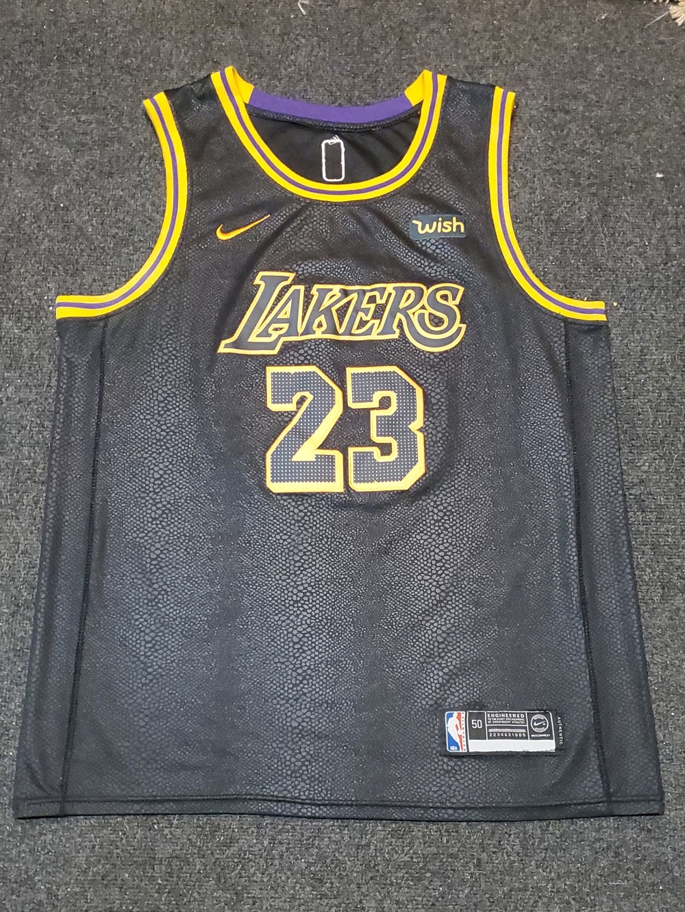 Nike Los Angeles Lakers LeBron James Black Mamba City Edition Swingman Jersey🏀